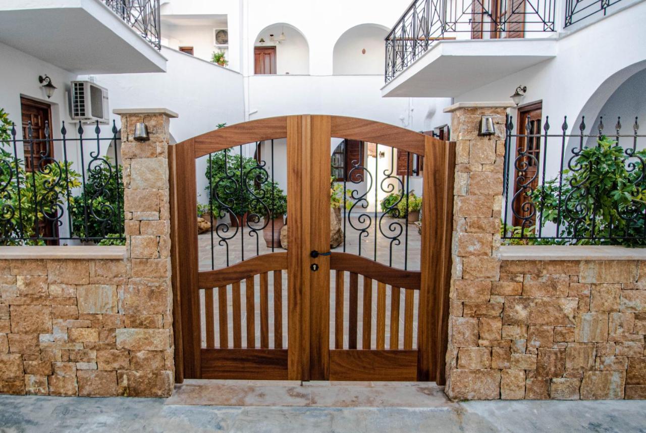 Villa Fantasia Skiathos Exterior photo